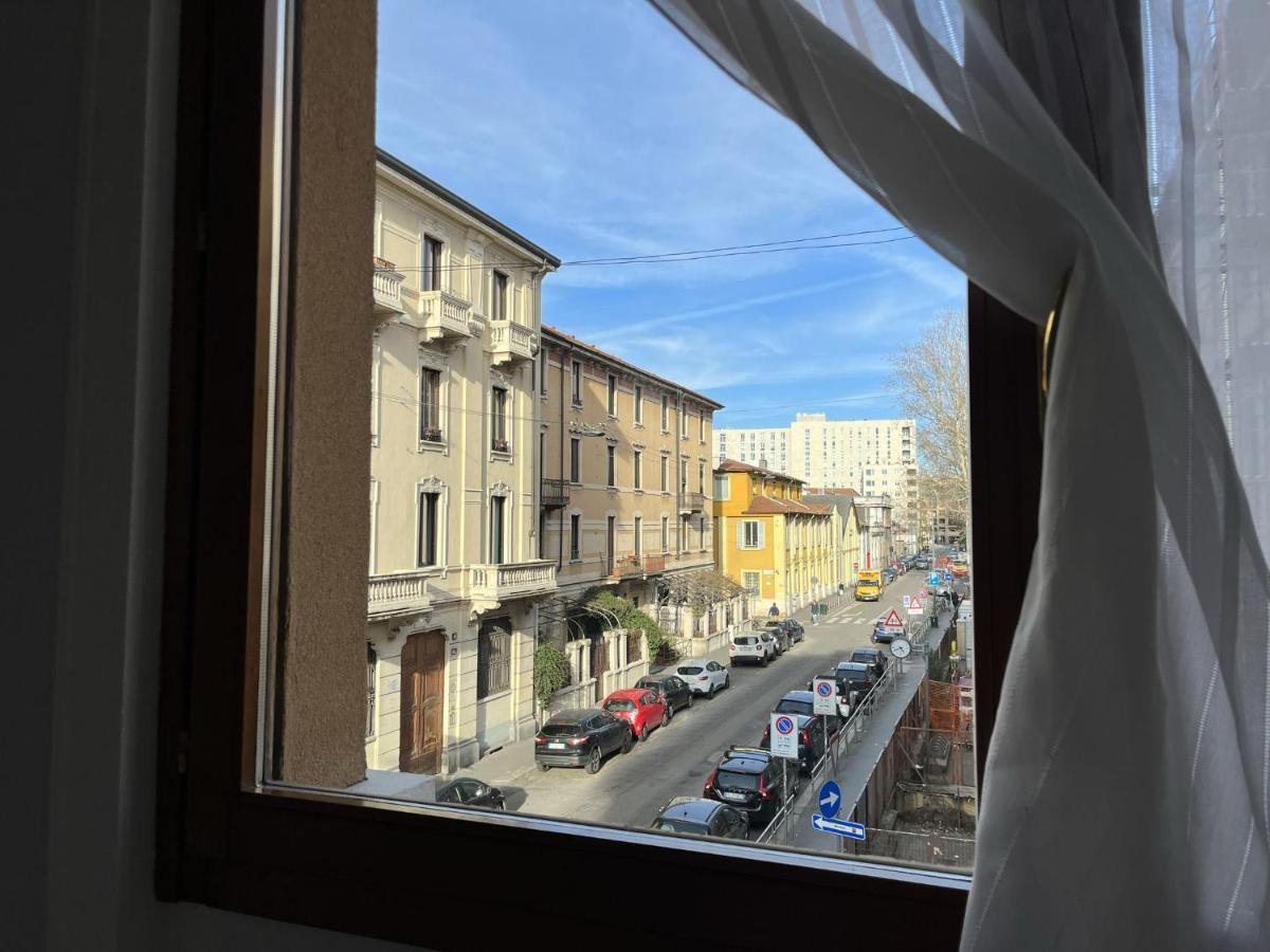 Sbam House Apartment Милано Екстериор снимка
